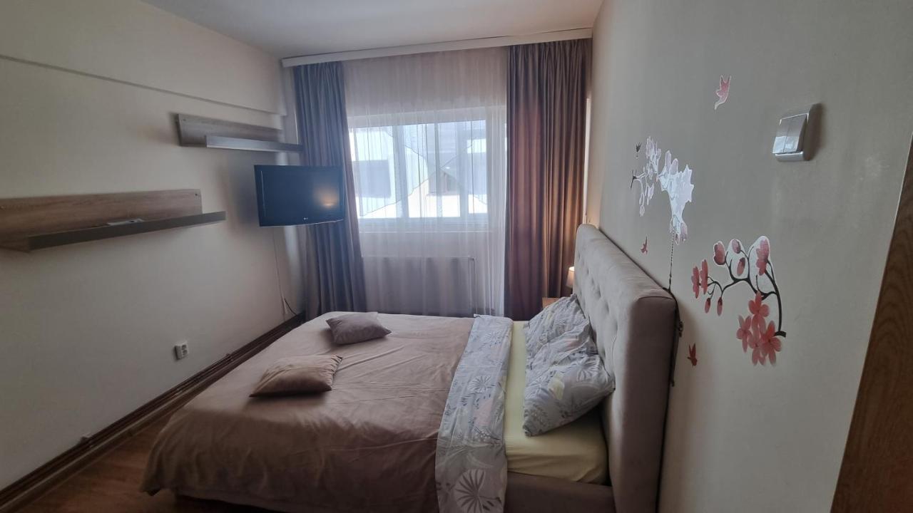 Park Residence Slănic-Moldova エクステリア 写真